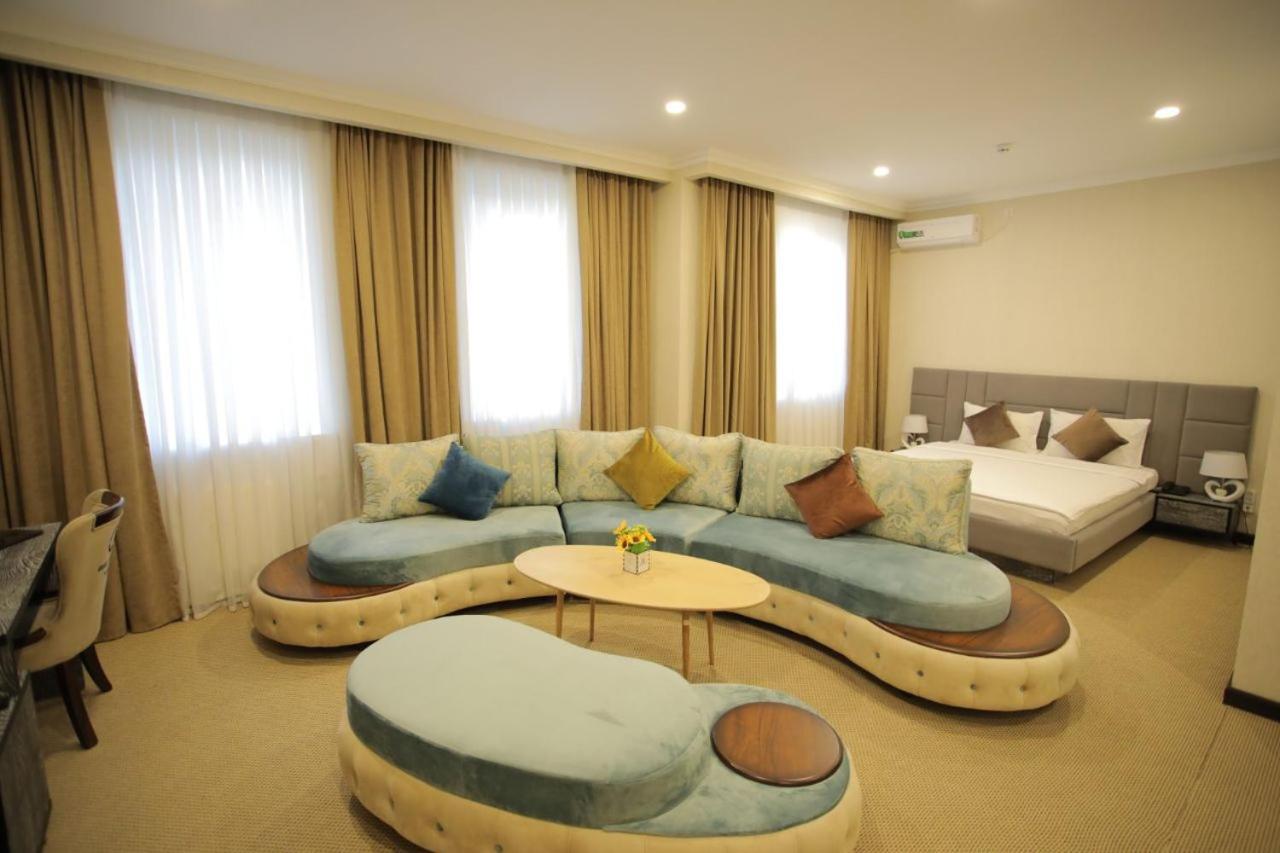 Grand Fergana Hotel ภายนอก รูปภาพ